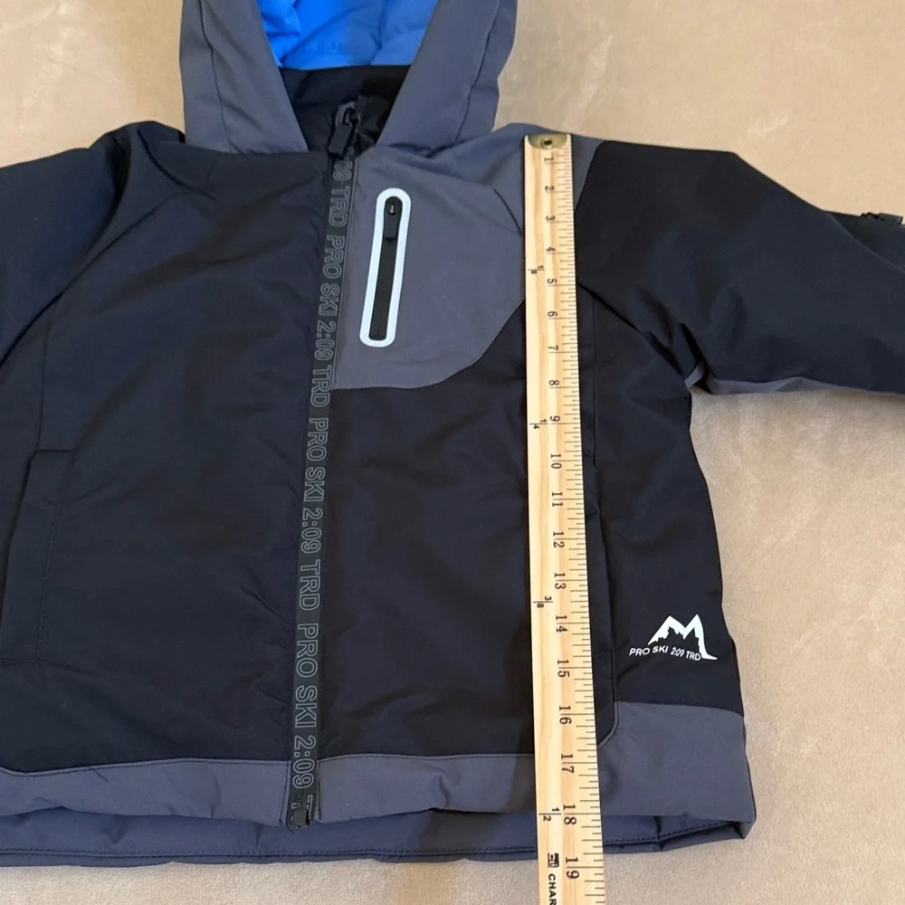 Zara Ski Hooded Black Ski Jacket